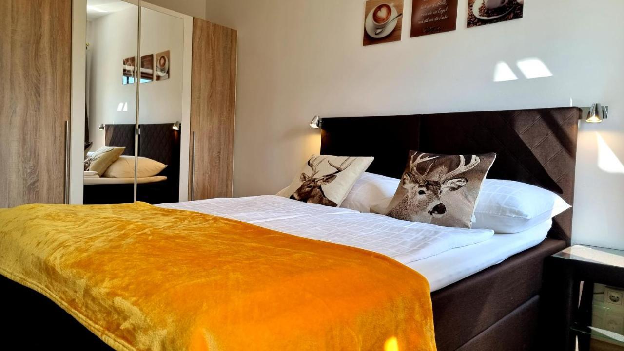 Boutique Appartamento Bacchus Marlengo Exterior foto
